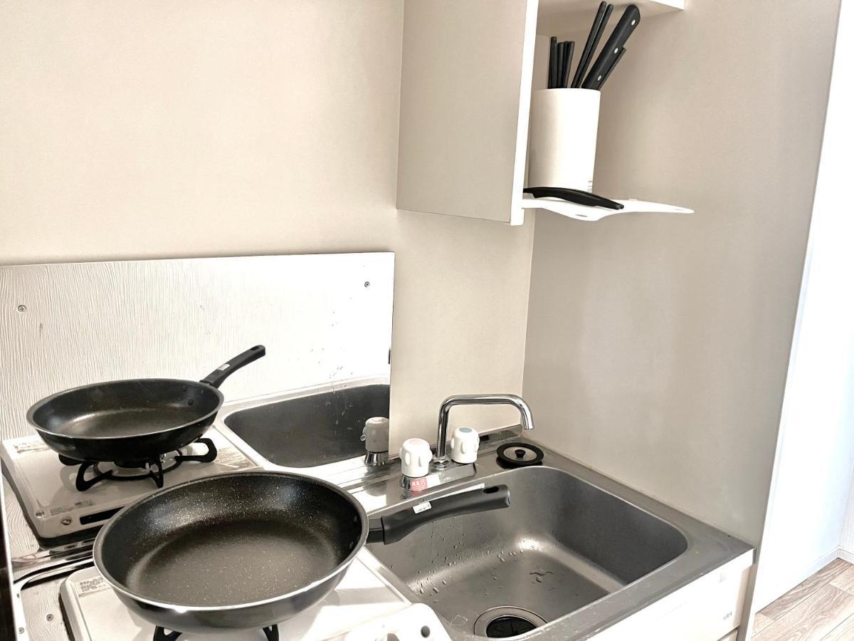 Shinjuku Nini 2 603 Apartment Tokyo